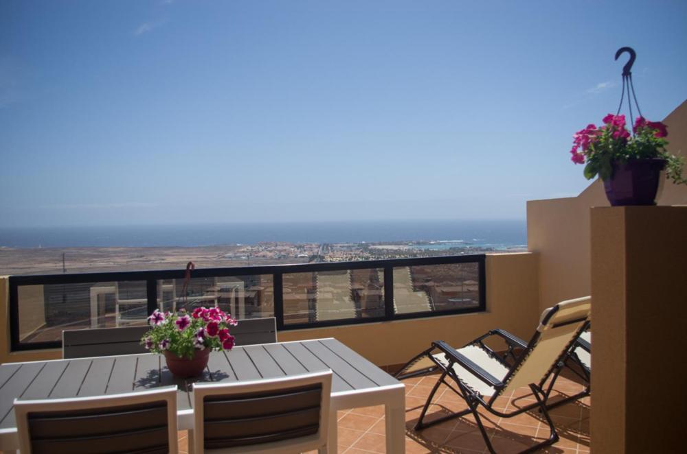 Casa vacanze Miramar Stunning Sea View - 2 Bedrooms, Wifi, Pool Caleta De Fuste